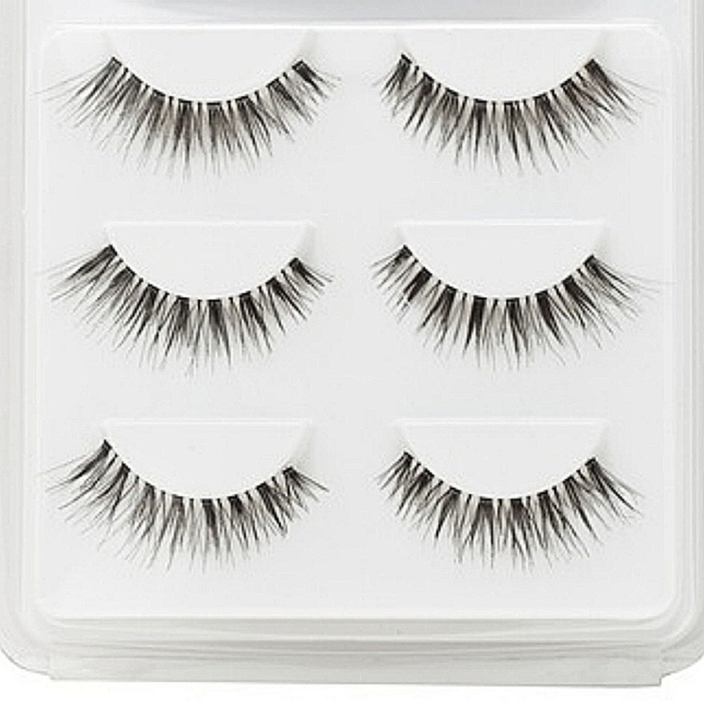 Natural Eyelashes